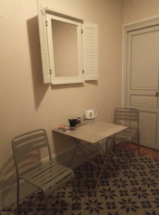 מלון בובה Chez Catherine מראה חיצוני תמונה